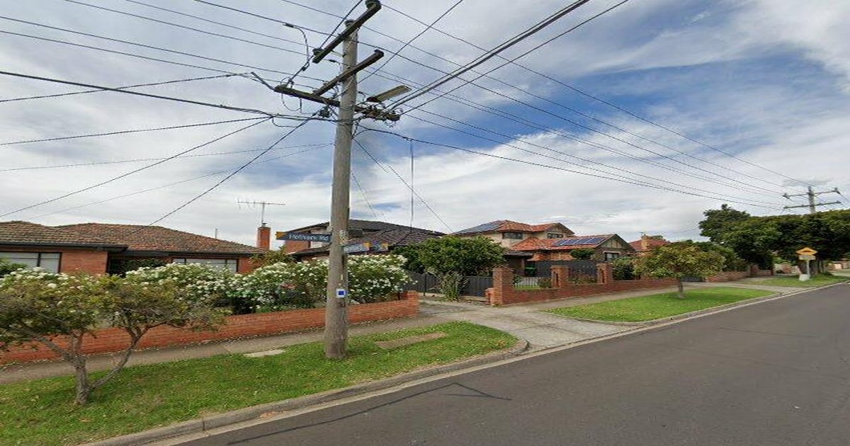 Moving to Niddrie — Practical Guide 2026