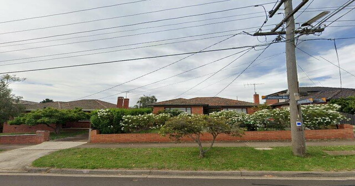 Is Niddrie Good for Young Professionals? (2026)