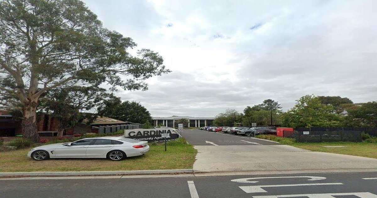 Parking in Officer — Rules, Tips, Free Spots