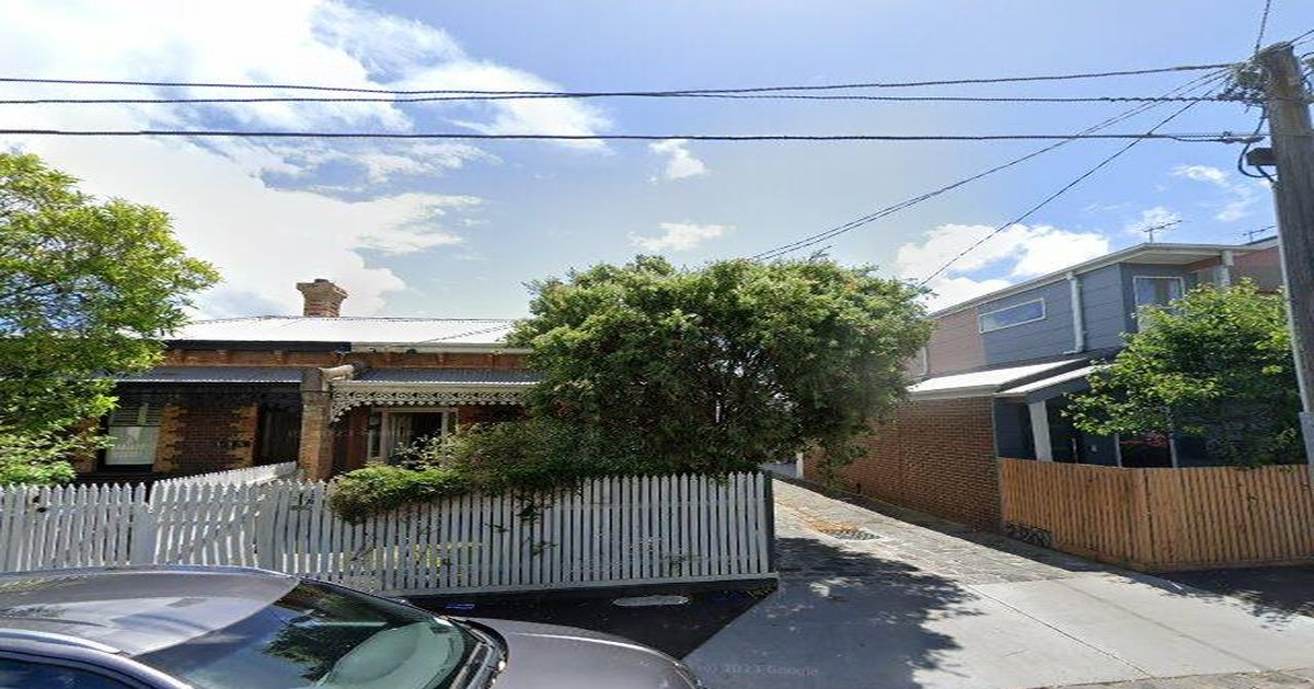 Dog-Friendly Prahran 2026 — Parks, Cafes and Walking Routes