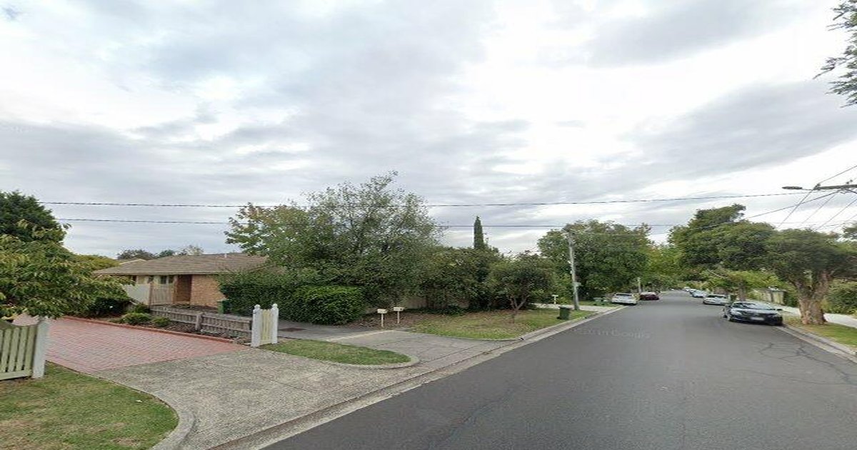 Honest Guide to Ringwood East (2026) — The Real Pros and Cons