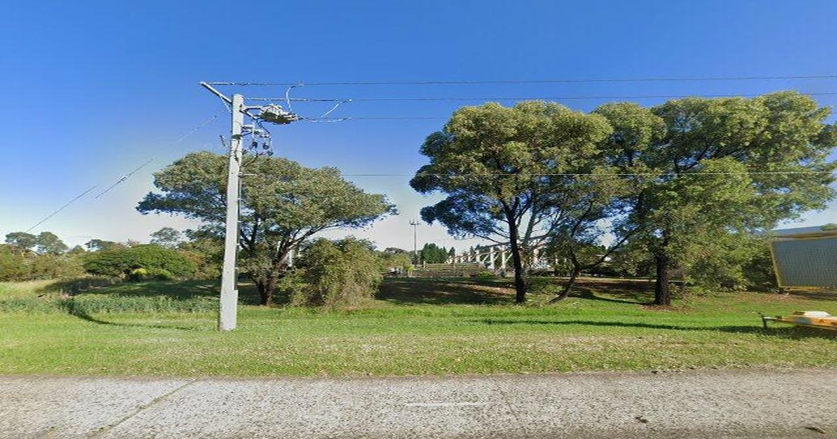 Honest Guide to Scoresby (2026) — The Real Pros and Cons