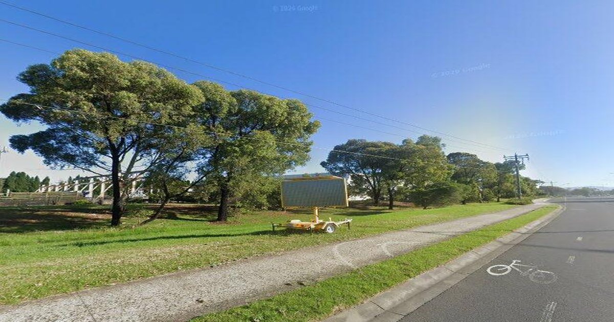 Pet-Friendly Scoresby (2026) — Dog Parks, Cafes & Vets