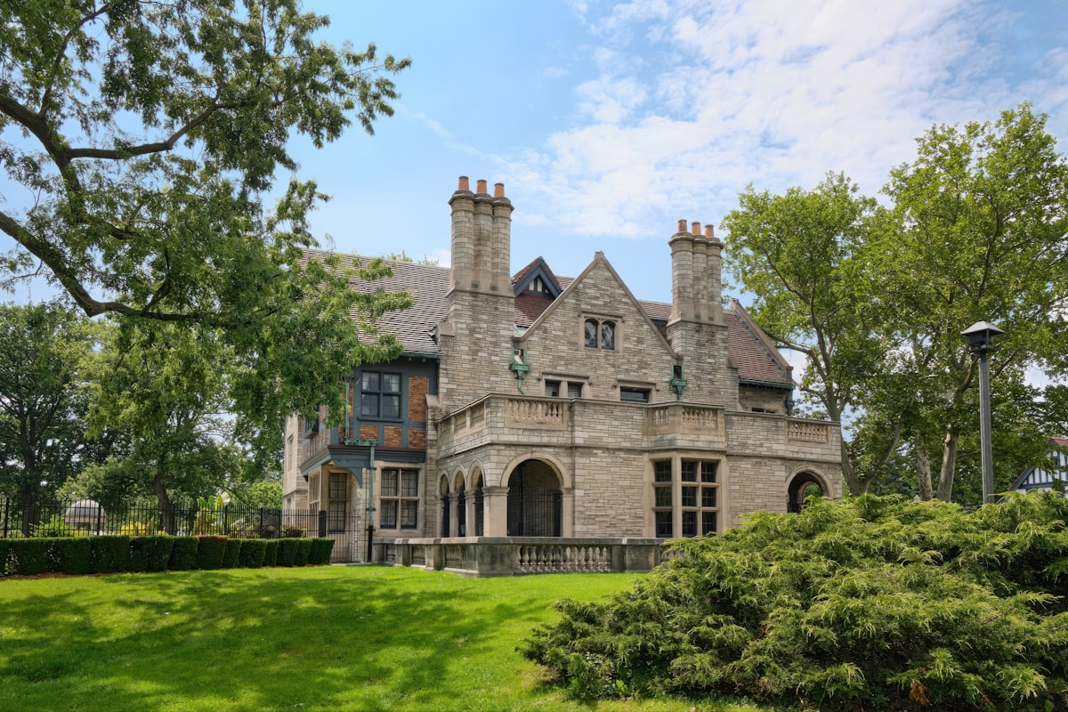 South Melbourne Market Honest Guide 2026: Worth the Hype?