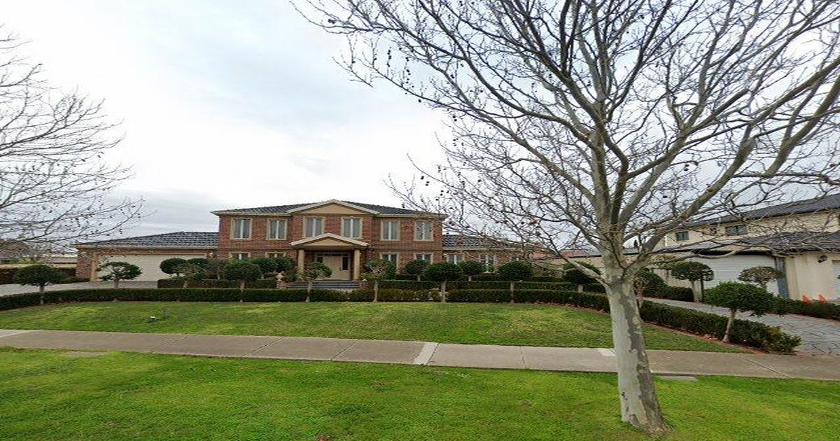 Moving to Sydenham — Practical Guide 2026