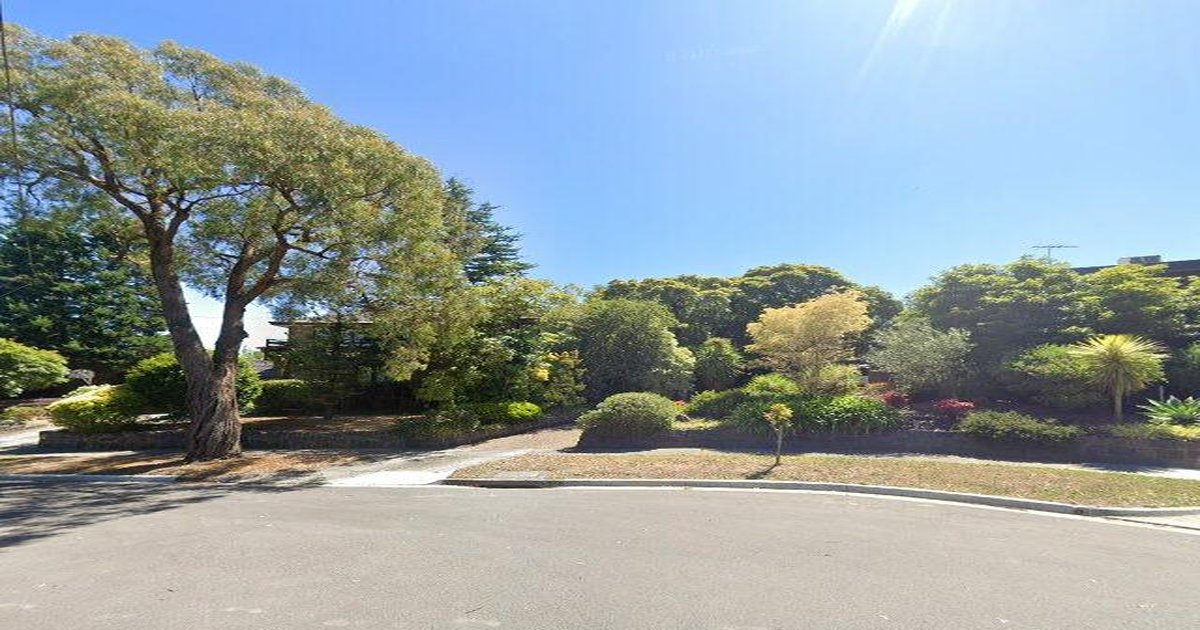 Living in Wheelers Hill: Complete Neighbourhood Guide (2026)