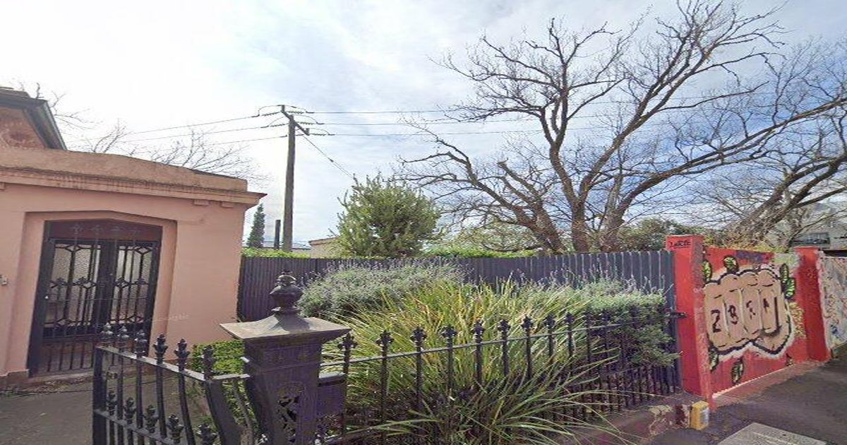 Moving to Windsor — Practical Guide 2026