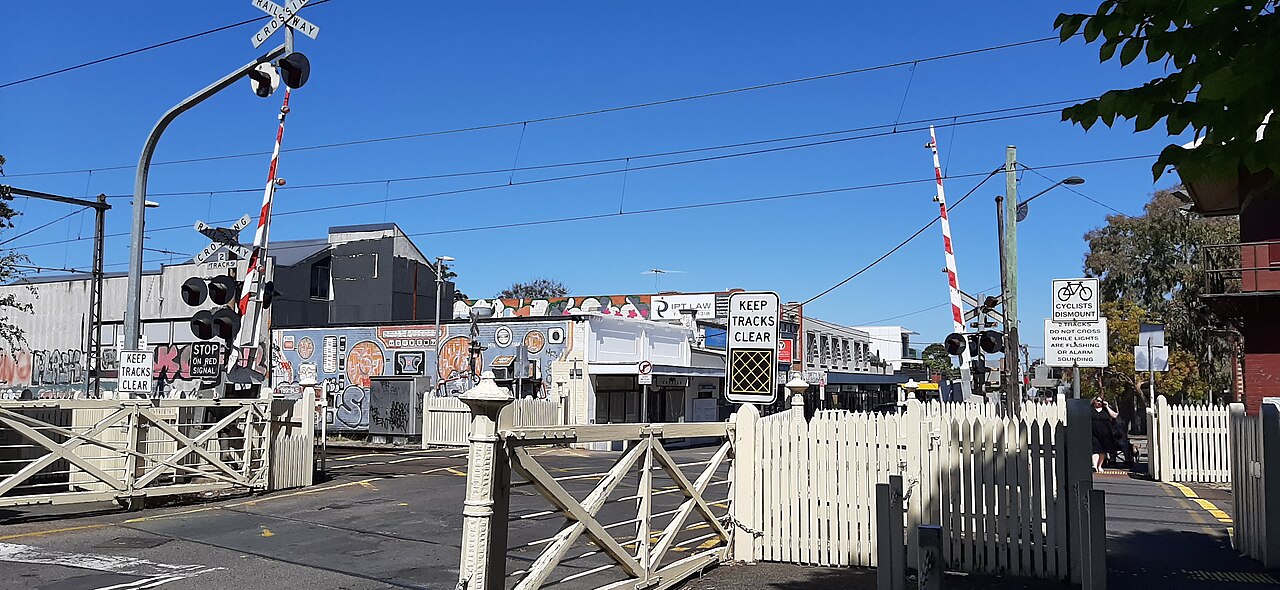 Yarraville's interlocking railway crossing gates